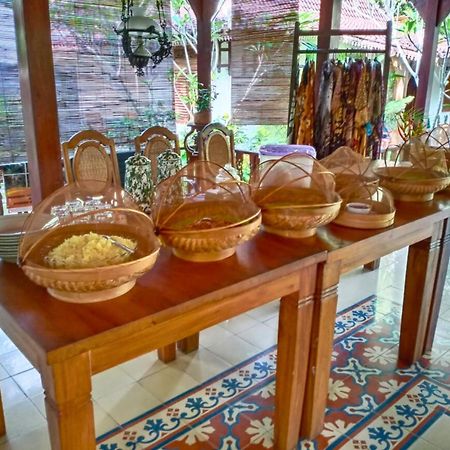 Ndalem Nitihardjan Hotel Magelang Ngoại thất bức ảnh